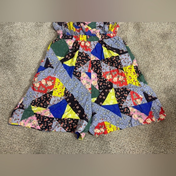NEW! ANTHROPOLOGIE COREY LYNN CALTER FLORAL PATCHWORK SHORT OVERALLS Small - Picture 13 of 15